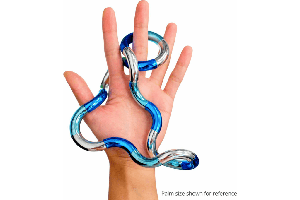 Tangle Palm, Tangle creations, fidget toys for kids, sensory toys for kids, best fidget toys, classroom fidget toys, The Montessori Room, Toronto, Ontario, Canada.